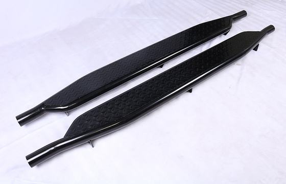 購入 万里の長城の大砲のための黒いオフロード小型トラックのサイド・バーのステップ踏板 online manufacture